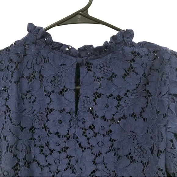 Express Women’s Size M Navy Floral Lace Blouse Mock Neck Long Sleeve Top - Picture 5 of 6